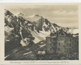 Nürnberger Hütte (2297m) mit den Feuersteinen (3275m)