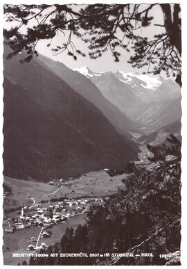 Neustift mit Zuckerhütl