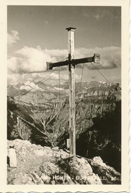 Hoher Burgstall Gipfelkreuz (2611m)