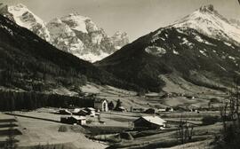 Blick zum Habichthof und Elfer