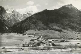 Blick auf Neder zum Pinnistal - Gasthaus Zegger