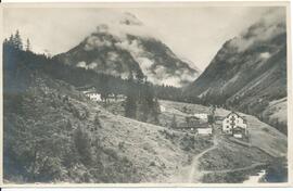 Blick über Ranalt mit unbefestigter Straße