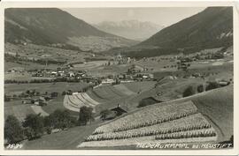 Blick talauswärts über Neder und Kampl zur Nordkette