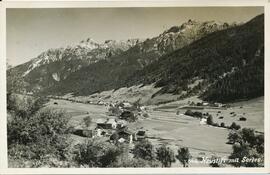 Blick über die Scheibe nach Neustift mit Serles