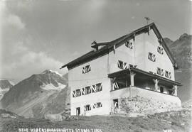 Neue Regensburger Hütte (2286m)