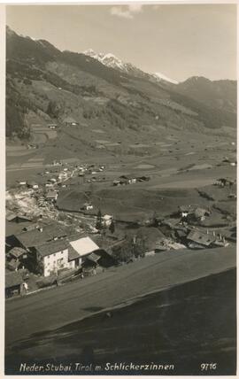 Blick auf Neder mit Schlickerzinnen