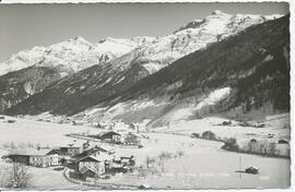 Blick über die Scheibe nach Neustift mit Serles