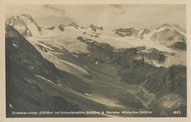 Dresdner Hütte (2308m) mit Schaufelspitze (3333m) und Stubaier Wildspitze (3332m)