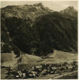 Blick auf Neustift mit Elfer und Zwölfer