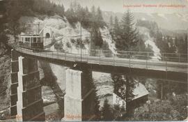 &quot;Die Fahrt ins Stubaital&quot; mit Mutterer-Viadukt und Nordkette (Karwendelgebirge)