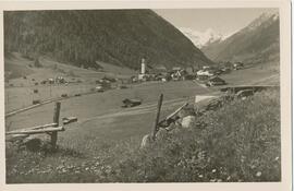 Neustift mit Blick auf Gletscher