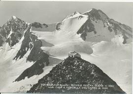 Becherhaus (3195m) früher Kaiserin Elisabeth Schutzhaus anno 1893 (Alpi Breonie: Rifugio Regina E...