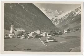 Neustift mit Blick auf Gletscher