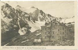 Nürnbergerhütte (2297m) mit den Feuersteinen (3275m)