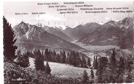 Blick auf den Gletscher übers Stubai- Neustift im Stubaital