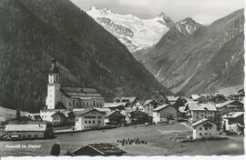 Neustift mit Blick auf Gletscher