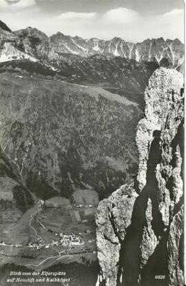 Blick von der Elferspitze auf Neustift und die Kalkkögel