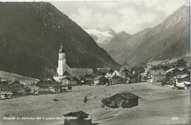 Neustift mit Blick auf Gletscher