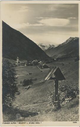 Blick auf Neustift zum Gletscher