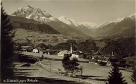 Patsch mit Blick zur Serles und ins Stubaital