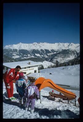 Kinder im Winter