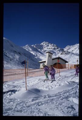 Kinder im Winter