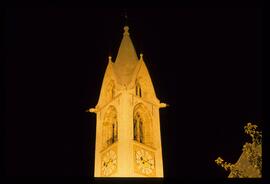 Kirchturm bei Nacht