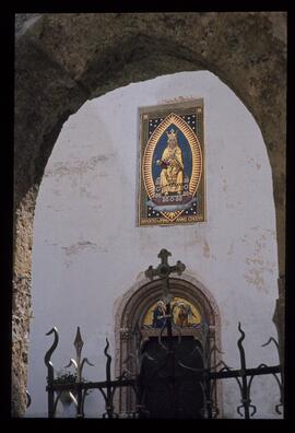 Kirche und Kapellen, Kreuze, Bilder und Figuren