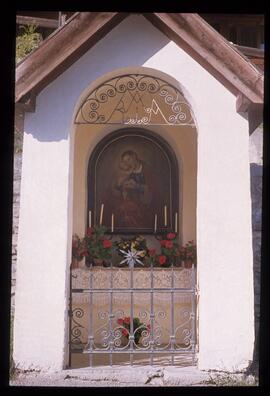 Kirche und Kapellen, Kreuze, Bilder und Figuren