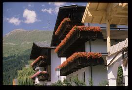 Blumenbalkone