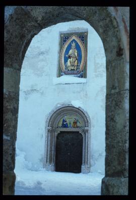 Kirche und Kapellen, Kreuze, Bilder und Figuren