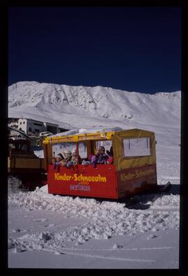 Kinder im Winter