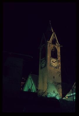 Friedhof bei Nacht